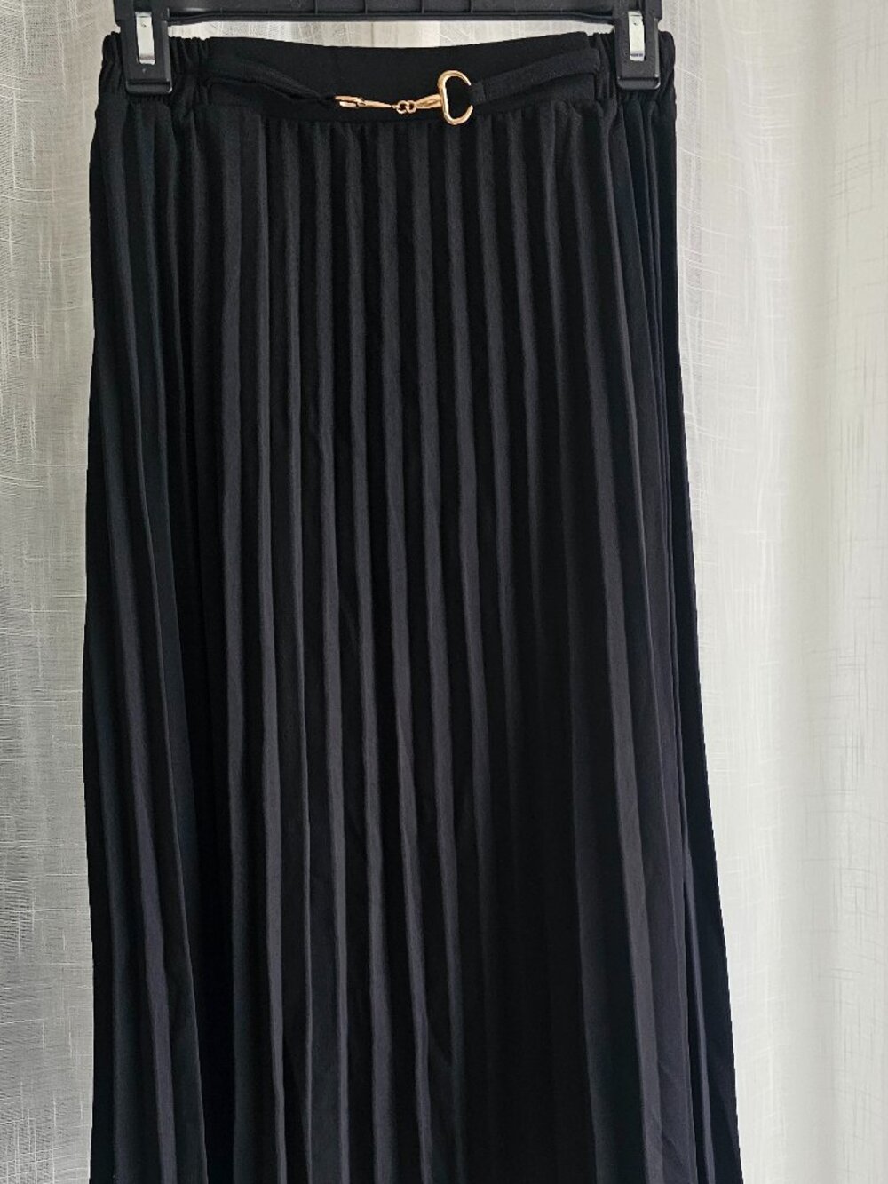 Women's Pleated Midi Skirt Black Size S NEW